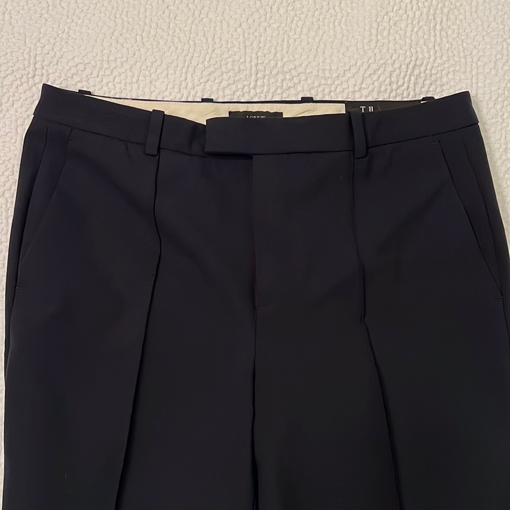 J. Crew navy Capri dress pants size 2